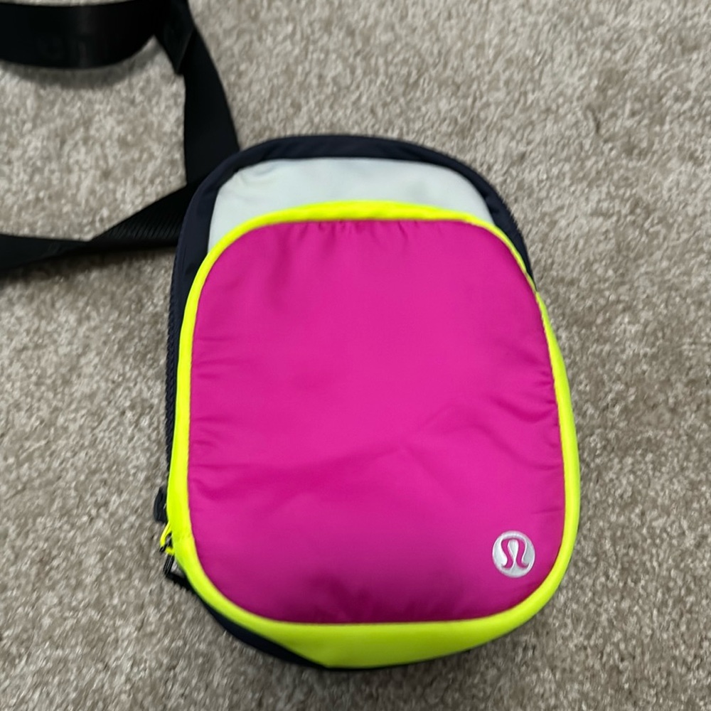 Lululemon crossbody